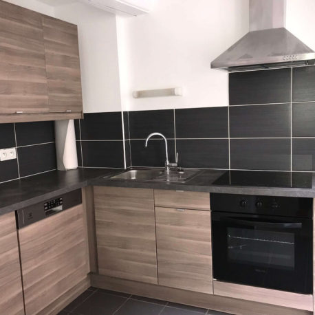 Cuisine équipée – appt F3 – rue de Clieu – Dieppe – Exclusivité – ST Immobilier Elbeuf