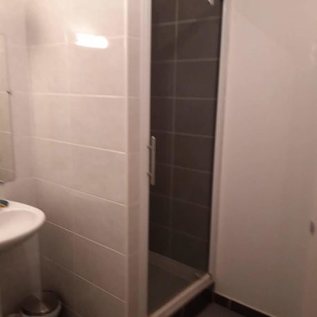 Salle de douches – appartement F2 – Dieppe – Exclusivité – ST Immobilier Elbeuf